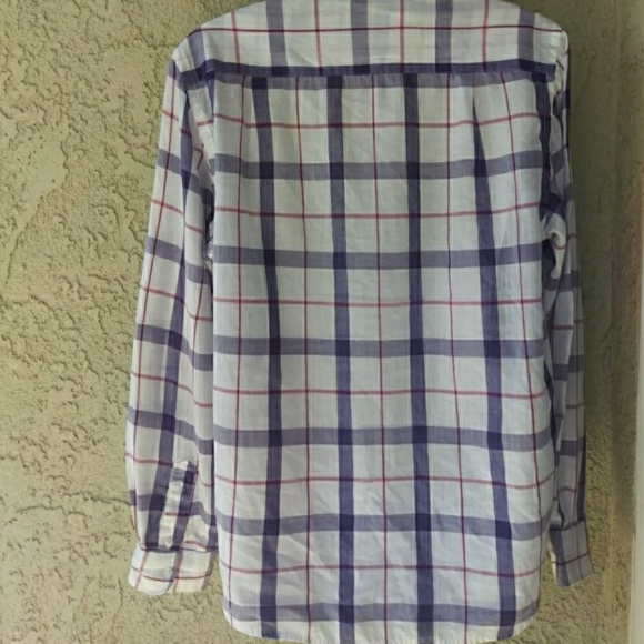 Exclusively Lord &Taylor collared button up and bu - Picture 5 of 8